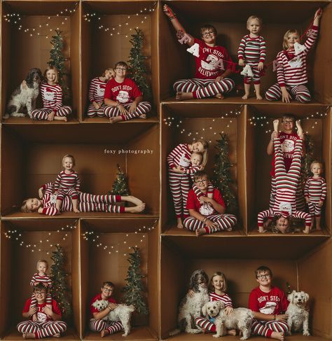 Cheap Christmas Picture Ideas, Creative Christmas Cards Family, Cute Christmas Pictures For Kids, Christmas In The Box Photography, In The Box Photography Christmas, Christmas Box Pictures, Christmas Foto Ideas, Xmas Mini Session Ideas, Christmas Photo Box Ideas