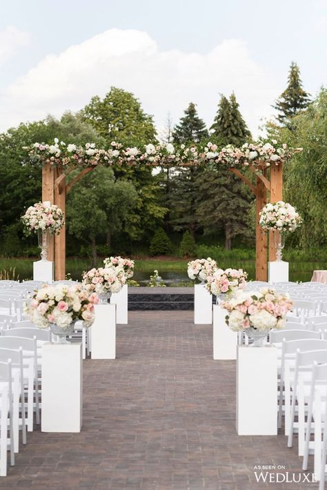 We love the up-north feel of this ceremony | WedLuxe  #WedLuxe #Ceremony #CeremonyDecor #OutdoorCeremony #Florals #White #Pretty Arlington Estate, Wedding Walkway, Aisle Flowers, Wedding Floral Centerpieces, Wedding Event Design, Wedding Event Venues, Aisle Decor, Wedding Aisle, Wedding Ceremony Decorations