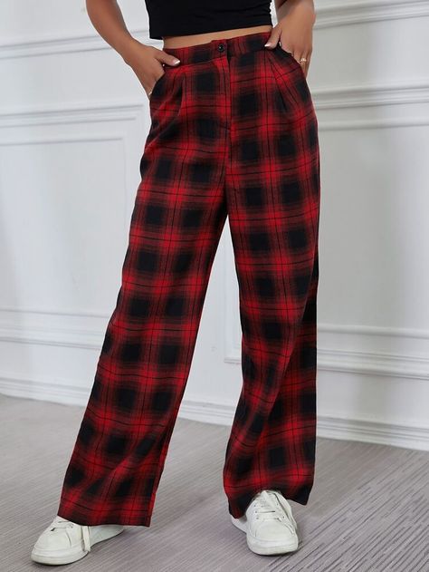 Ethiopian Wedding Dress, Tartan Pants, Walking Outfits, Checkered Pants, Tomboy Outfits, Tomboy Style Outfits, Tartan Dress, Swaggy Outfits, Tomboy Fashion