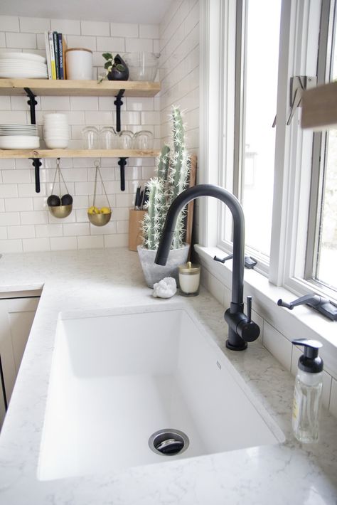 The Kitchen Reveal! White Sink Black Faucet, White Kitchen Sink, Fancy Kitchens, Modern Layout, Outdoor Kitchen Design Layout, White Sink, Undermount Kitchen Sinks, White Countertops, Modern Farmhouse Kitchens