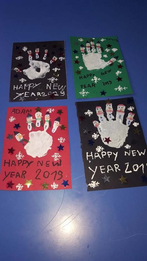 Happy New Year Arts And Crafts For Kids, Happy New Year 2024 Kindergarten, Happy New Year Kindergarten, Happy New Year Card Diy Handmade, Happy New Year Cards Handmade For Kids, New Year Cards Handmade For Kids, New Year Art And Craft, New Year Preschool Crafts, New Year Cards Handmade Ideas