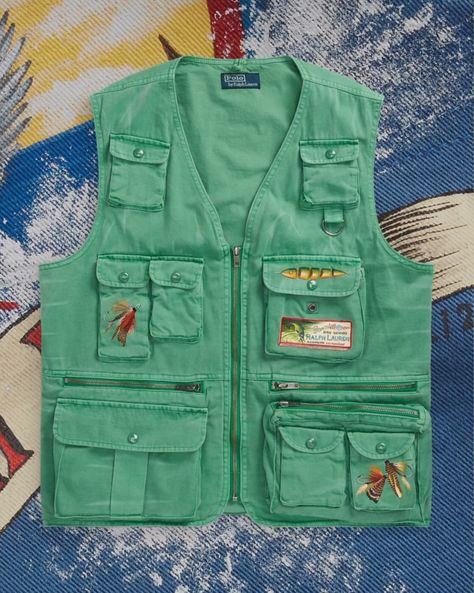 Safety Vest Fashion, Canvas Vest, Vest Design, Unusual Clothes, Fishing Vest, Cargo Vest, Vintage Videos, Outfit Streetwear, Vest Style