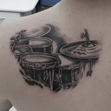 Drumset Tattoo, Drums Tattoo Ideas, Drum Tattoos, Drum Tattoo, Band Tattoo Designs, Men Tattoos, Drum Head, Head Tattoos, Music Tattoos