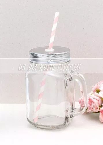 Naruto Jewelry, Copo Starbucks, Kawaii Cups, Personalized Mason Jars, Simple Cake Designs, Makeup Room Decor, Cute Water Bottles, Cup Art, Makeup Room