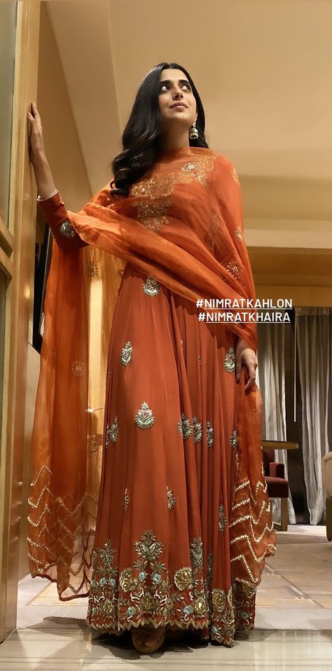 Rust Color Punjabi Suits Women, Rust Color Suits Women, Rust Indian Outfit, Partywear Punjabi Suits, Rust Colour Suit Punjabi, Anarkali Embroidery Designs, Rust Color Dress Outfit, Frok Suit Designs, Partywear Suits Designs