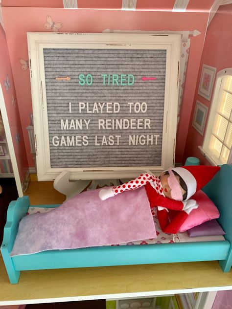 Elf On The Shelf Weekend Ideas, Classroom Elf, Elf Shenanigans, Alyssa Nicole, Elf Ideas Easy, Elf Games, Shelf Inspiration, Awesome Elf On The Shelf Ideas, Reindeer Games