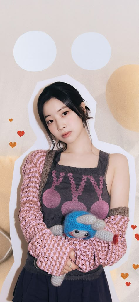 #DAHYUN Wallpaper  #TWICE #DAHYUNWALLPAPERS #DUBU Mini Albümler, Twice Photoshoot, Twice Jyp, Twice Album, Twice Korean, Dahyun Twice, Twice Chaeyoung, Kim Dahyun, Twice Tzuyu