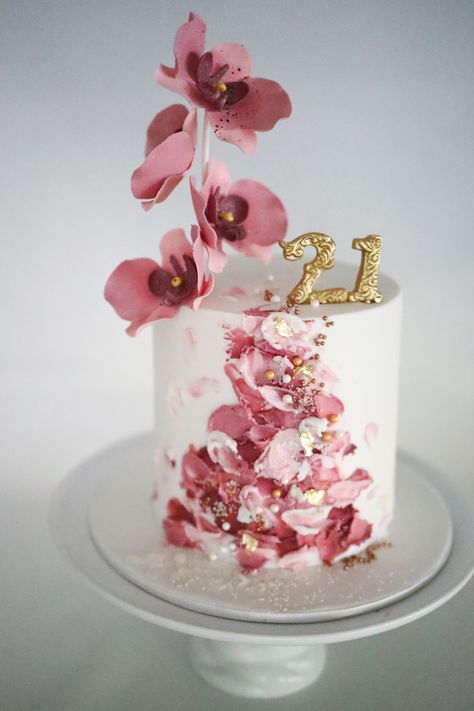 21 Cake, 21st Cake, 21st Birthday Cakes, Elegant Birthday Cakes, Beautiful Birthday Cakes, Elegant Birthday, Beautiful Birthday, Dream Cake, Unique Cakes