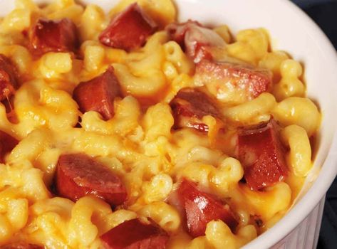 Hillshire Farm Sausage Recipes, Spicy Mac And Cheese, Smoked Sausage Pasta, Smoked Sausage Recipes, Veggie Dinner, Spicy Sausage, Sausage Pasta, Macaroni Cheese, Creamy Pasta