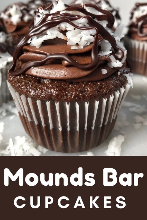 Mounds Cupcakes, Mounds Cake Recipe, Decorative Cupcakes, Mounds Cake, Candy Bar Cupcakes, Chocolate Fudge Cupcakes, Mounds Bar, Dark Chocolate Fudge, Cupcakes Recipes