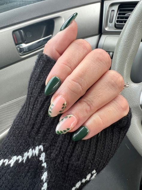 Acrylic nails, green nails, nail design Nail Inspo Forest Green, Acrylic Nails Green, Green Acrylic Nails, Nails Green, Nail Idea, Simple Nail Designs, Green Nails, Nails Nail, Coffin Nails