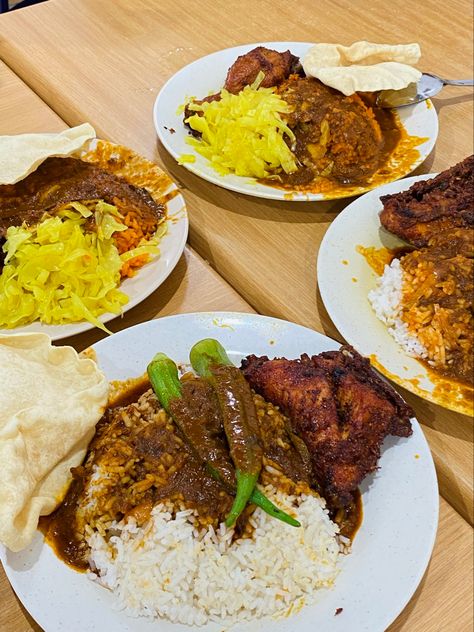 Nasi Kandar Aesthetic, Nasi Kandar Penang, Nasi Kandar, Penang Island, Story Ideas, Food Cravings, Feminine Style, Instagram Story, Food And Drink