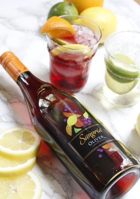 Oliver Sangria Classic red bottled sangria wine Sangria Bottle, Blueberry Sangria, Winter Sangria, Strawberry Sangria, Sangria Wine, Crisp Apple, Strawberry Blueberry, Sweet Wine, Summertime Fun