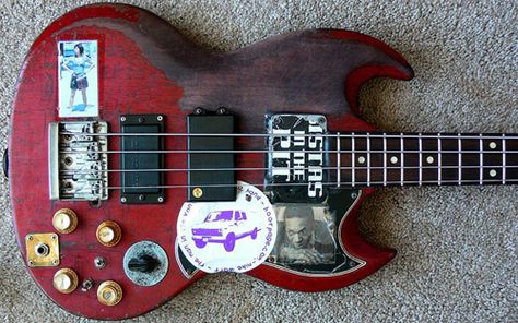 Guitar Obsession, Guitar Finishing, The Stooges, Cool Electric Guitars, Gibson Sg, Guitar Tutorial, Gibson Guitars, Guitar Building, Custom Guitar