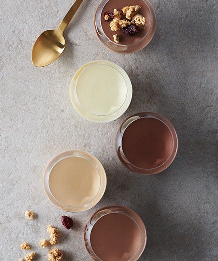 CHOCOLATE PANNA COTTA RECIPE Chocolate Panna Cotta, Portable Dessert, Valrhona Chocolate, Panna Cotta Recipe, Best Chocolate Desserts, Cooking Range, Chocolate Pastry, Cold Cream, Gourmet Chocolate