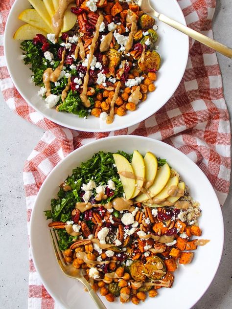 Quinoa Harvest Bowls- The Peachee Pear Harvest Buddha Bowl, Quinoa Bowl Recipes, Harvest Bowls, Harvest Bowl, Quinoa Sweet Potato, Making Quinoa, Massaged Kale, Fall Meal, Florida Food