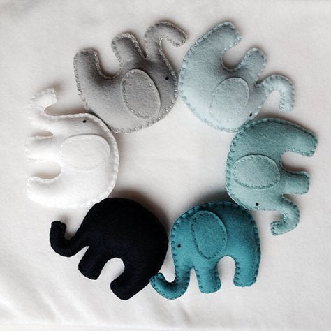 Elephant Baby Rooms, Elephant Garland, Elephant Decoration, Elephant Nursery Decor, Baby Mobil, Garland Nursery, Elephant Nursery, Baby Diy, Felt Diy