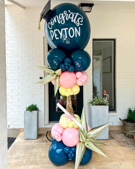 Bryan & College Station, Texas | Poppin’ Texas - Balloon Artists | Celebrate your grad in a BIG way with CRAZY TOWERS! 🌟 Standing at over 6 feet tall with the ability to last for MONTHS, these towers make… | Instagram Texas Balloon Garland, Balloon Tower, Beautiful Balloons, College Station Texas, Graduation Balloons, Balloon Ideas, Balloon Delivery, College Station, Balloon Columns