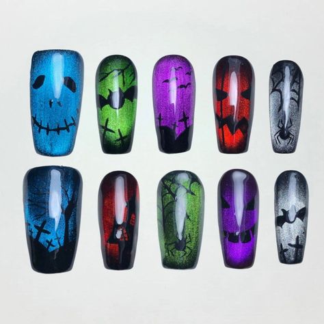 👻 Spooky Nails for Your Ultimate Halloween Look! Shop Now and Slay the Season with Our Eerie Cat-Eye Gels & Spooky Claws. Don't Miss Out on These Frightfully Chic Designs - Get Yours Today! -- #halloweennails #pressonnails #donailsart #nailsart #nails #halloween2024 Cat Eye Gel, Halloween Looks, Halloween Ghosts, Chic Design, Halloween Nails, Press On Nails, Acrylic Nails, Nail Art, Halloween