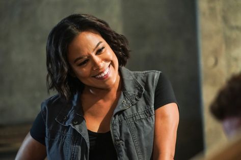 Toni Trucks Talks Female Representation on ‘SEAL Team’ and the Evolution of Lisa Davis [Interview] | Tell-Tale TV Toni Trucks, Bravo Team, Lisa Davis, Wilson Bethel, Young And Restless, Watch Gilmore Girls, Short Fuse, Seal Team, Cultural Studies