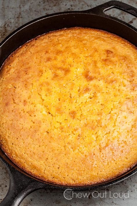 Sweet Honey Cornbread - Chew Out Loud Moist Cornbread Muffins, Easy Skillet Cornbread, Skillet Cornbread Recipe, Sweet Cornbread Muffins, Baked Bbq Ribs, Cornbread Cake, Cornbread Recipe Sweet, Moist Cornbread, Honey Cornbread