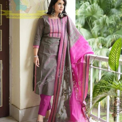 #Followusformore Dm for order whatsup 8309874411 or Dm to @hansicollections inbox *premium South cotton handloom kurti with temple border on yoke and sleeves Paried with handloom cotton pants and dupatta* *🌹🌹Pure fine South cotton fabric handloom cotton dupatta*🌹🌹 Size: *L/40, XL/42, XXL/44,XXXl/46* Fabric: *South cotton* Product: *Kurti + Pant + Dupatta* Color`s: *1* Type: *Fully stitched* *Price 1350/-*. Free shipping *⭐ *✈️✈️✈️* *(100% quality products guarantee)* DM for or... South Cotton Suit Designs, Cotton Suit Designs, Long Frock Designs, Pakistani Salwar, Salwar Designs, Long Kurti Designs, Cotton Kurti Designs, Kurta Palazzo, Pakistani Salwar Kameez