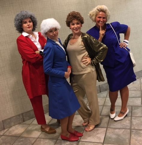 Golden Girls Outfits, Golden Girls Halloween Costume, Golden Girls Costume, 2020 Halloween Costumes, Dress Costumes Halloween, Dorothy Golden Girls, Golden Girls Costumes, Sweater Tops Outfit, Golden Girls Theme