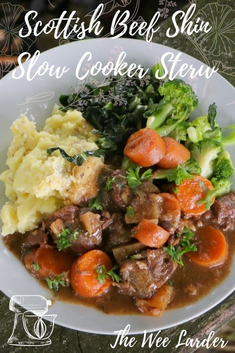 Scottish Beef Stew Recipe, Scottish Stew, Scottish Beef Stew, Beef Cobbler, English Recipes, Scottish Food, Seasonal Vegetables, Beef Stew Crockpot, Scottish Recipes