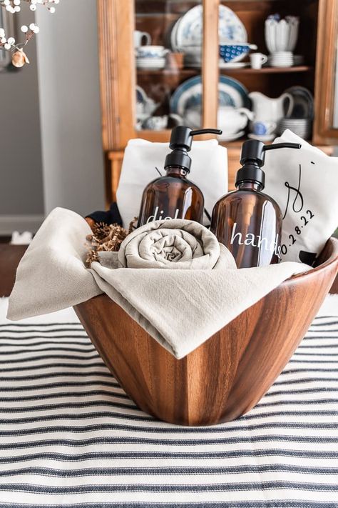 cooking themed gift basket with wood bowl, flour sack towels, amber bottles, personalized aprons Wooden Bowl Gift Basket, Salad Bowl Gift Basket, Wedding Shower Gifts Basket, Client Gift Baskets, Personalized Gift Basket, Wedding Gift Basket, Thrifty Style, Large Wooden Bowl, Napkin Rose