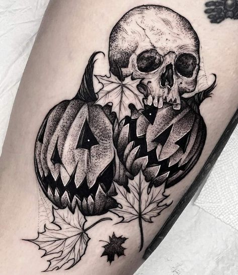 Skull And Pumpkin Tattoo, Jack O Lantern Tattoo Black And White, Spooky Lantern Tattoo, Pumpkin Skull Tattoo, Black And White Pumpkin Tattoo, Halloween Arm Tattoo, Small Jack O Lantern Tattoo, Halloween Knee Tattoo, Sun Skull Tattoo