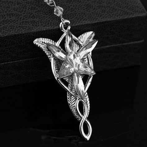 Arwen's Crystal Necklace Arwen Lord Of The Rings, Evenstar Necklace, Arwen Evenstar, Elf Party, Elven Princess, Geometric Pendant Necklace, Princess Necklace, Wedding Pendant, Necklace Diamond