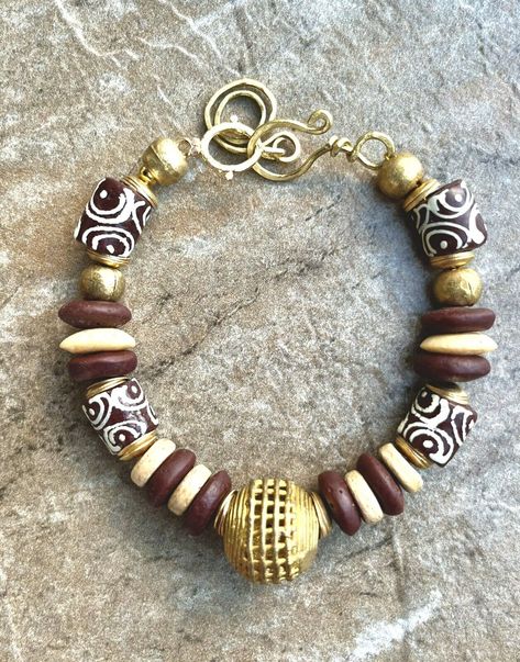 Tribal Boho Bracelet Ghanaian Recycled Glass African Tribal Lost Wax Brass Ghanaian Beads Bracelets, African Glass Beads, African Bead Jewelry, Terracotta Diy, African Beaded Jewelry, African Trade Bead Jewelry, African Beaded Bracelets, African Bracelet, Bohemian Chic Jewelry