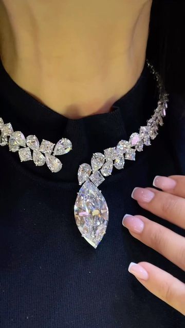 CHAMPAGNE GEM®️by Bebe Bakhshi on Instagram: "spectacular, sensational and significant diamonds from @moussaieffjewellers! a mesmerizing marquise-cut diamond hanging off a multi-shaped diamond choker with matching ring for #MyLoveAffairWithDiamonds! visit @moussaieffjewellers during DJWE 2023 at Al Majed @almajedjw pavilion until Feb 25. <> #MagnifiqueMarquise #MarquiseCut #Brilliance #Bridal #Sparkle #Scintillation #Fire #EngagementRing #Choker #DiamondChoker #HighJewelry #MoussaieffJewellers # Hair Diamonds Jewels, Luxury Marquise Diamond Necklace, Luxury Marquise Dazzling Necklace, Gold Luxury Diamond-shaped Necklace, Luxury Gold Diamond Choker Necklace, Luxury Gold Marquise Necklace, Leg Jewelry, Big Diamond Engagement Rings, Big Engagement Rings