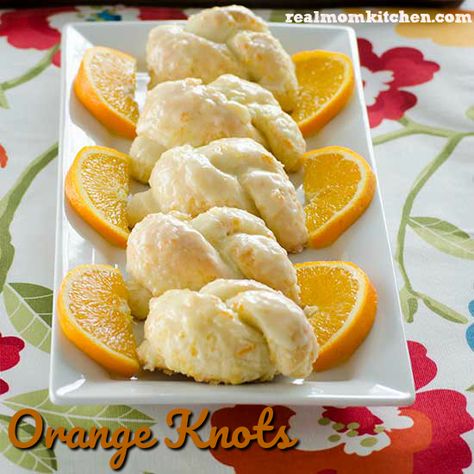 Orange Knots | realmomkitchen.com Orange Knots, Easy Dough Recipe, Easy Dough, Mom Kitchen, Orange Rolls, Sweet Bar, Real Mom, Orange Recipes, Secret Recipe