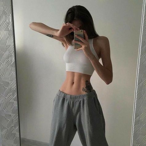 #selfcare #selflove #selfimprovement #selfconfidence #womenswellness #skincareaesthetic #womenswellness #fitness #fitnessmotivation #fitnesslifestyle #bodycare #bodygoals #dreambody Ideal Body, Fitness Inspiration Body, Body Inspiration, Sweat Pants, Girl Body, Perfect Body, Body Goals, Fashion Inspo Outfits, A Woman