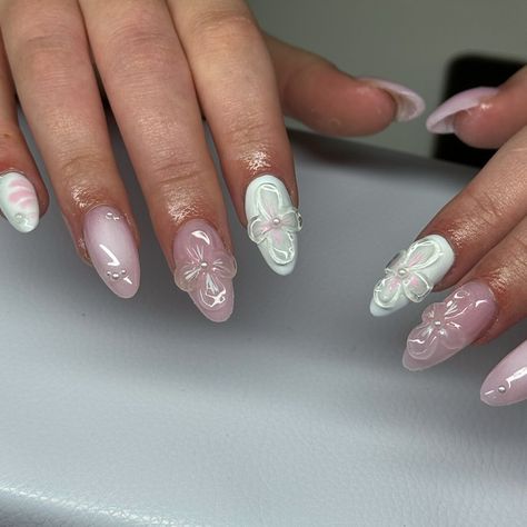 jelly flowers🌸🐰 . #jellynails #nailart #3dnailart #nailsnailsnails #nailsofinstagram #nailsoftheday #neglur #trendynails #easternails #springnails 3d Jelly Flower Nails, Jelly Flower Nails, 3d Jelly Nails, Jelly Flower, 3d Nail Designs, 3d Flower Nails, College Essentials, Pretty Nail Art Designs, Really Cute Nails