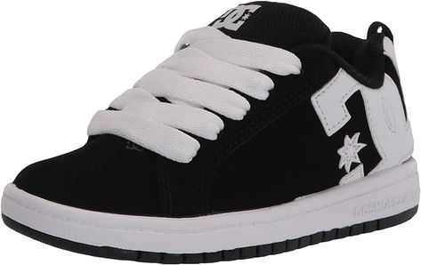 DC Shoes Boy's Unisex Kids Court Graffik Skate Shoe Child Dc Skate Shoes, Dc Skate, Youth Shoes, Skate Shoe, Shoe Black, Dc Shoes, Boy Shoes, Dream Shoes, Dc Sneaker