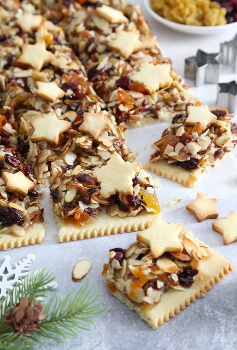 Florentine Cookie Bars Florentine Cookies Recipe, Florentine Cookies, Shortbread Crust, Cookie Tins, Savoury Baking, Creative Cookies, Cookie Bar Recipes, Dried Cherries, Christmas Cooking