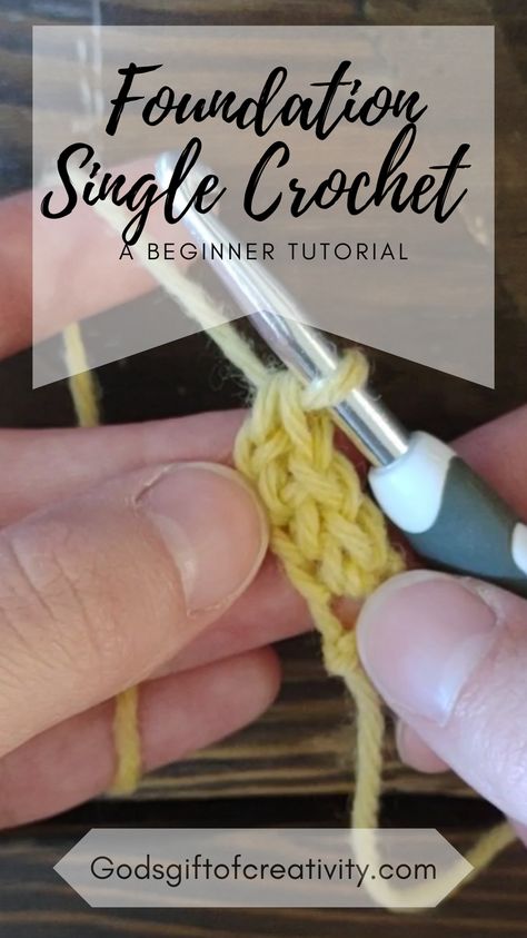 Foundation single crochet is a wonderful stitch for beginner crocheters to learn! If you have trouble with crocheting your first row consistently from a base chain, then you will love the option of creating the single crochet and foundation chain at the same time. That is essentially all that you are doing in the foundation single crochet, and you can use it as an alternative for almost any project that starts with a row of single crochets. You have to try the chain-less single crochet method! Foundation Sc Crochet, Single Row Crochet Stitches, Foundation Chain Single Crochet, Foundation Single Crochet Tutorial, Crochet Starting Chain, Single Crochet Foundation Chain, Foundation Chain Crochet, Crochet Foundation Row, Crochet Stitches Uk