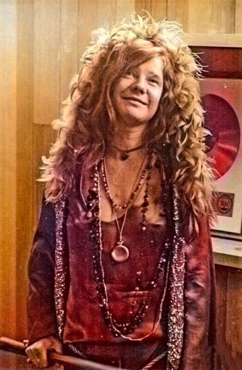 Woodstock Style, Janice Joplin, Janis Joplin Porsche, Jimi Hendrix Poster, Kickass Women, Acid Rock, Short Grey Hair, Marilyn Monroe Photos, Janis Joplin