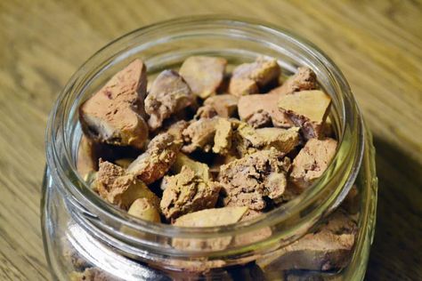 How to Freeze Dry Chicken Liver Dog Treats Freeze Dried Liver Treats Diy, Dehydrated Chicken Liver Dog Treats, Freeze Dry Dog Treats Diy, Freeze Dried Dog Treats Diy, Freeze Dry Dog Treats, Dehydrated Liver Dog Treats, Chicken Liver Recipes For Dogs, Freeze Dried Dog Food Recipe, Freeze Dried Dog Treats Recipes