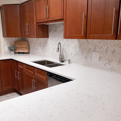 Mara Blanca White Quartz - Marble Look Quartz - Q™ Premium Quartz Carrara Marble Countertops, Countertops And Backsplash, Stone Fireplace Surround, Simple Kitchen Remodel, Engineered Quartz, Quartz Kitchen Countertops, White Carrara Marble, Quartz Slab, Quartz Countertop