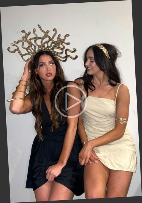 ▷ goddess halloween costume idea - Medusa and Athena Greek Goddess Halloween Costume! 2 person costume ideas f!! 2 Person Costume Ideas, Easy Duo Costumes, Greek Goddess Halloween Costume, Medusa And Athena, Greek Goddess Halloween, Clever Couples Halloween Costumes, Greek Goddess Costume Halloween, Beetlejuice Halloween Costume, Goddess Halloween Costume