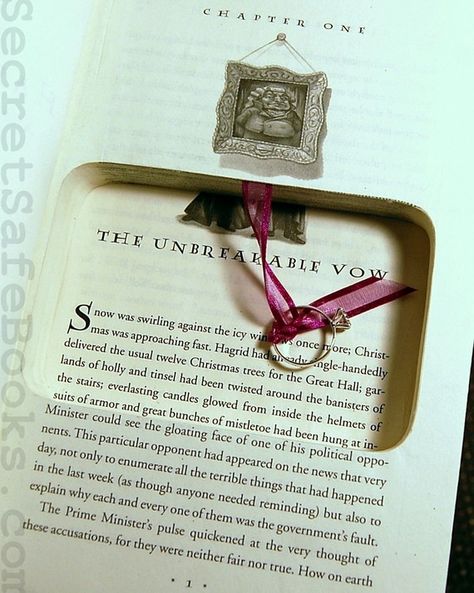 Unbreakable vow wedding ring Harry Potter Unbreakable Vow, The Unbreakable Vow, Harry Potter Proposal, Proposal Book, Unbreakable Vow, Wedding Vows To Husband, Nerd Wedding, Book Proposal, Hollow Book