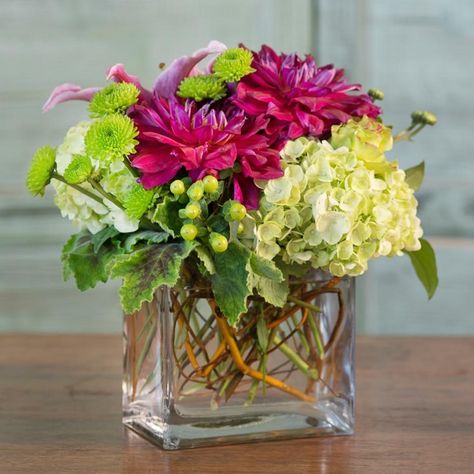 Chrysanthemums are making a huge comeback in floral arranging. Get inspired to create your own display with ideas from top designers. Chrysanthemum Flower Arrangement, Fall Floral Centerpieces, Small Flower Arrangements, Fall Mums, Hgtv Garden, Hydrangea Centerpiece, Mums Flowers, Fall Flower Arrangements, Flower Vase Arrangements