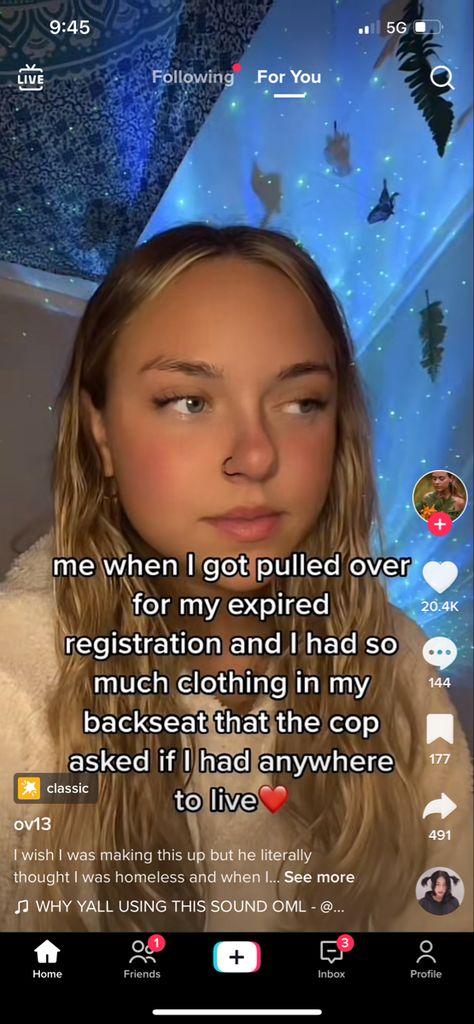 Relatable. Hoarder teeanage girl tik tok Tik Tok Screenshots Funny, Tik Tok Screenshots, Funny Screenshots, Random Screenshots, Hilarious Stuff, My Tho, Funny Cute Cats, Funny Cute, Tik Tok