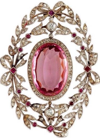 Gorgeous Brooch Rings Pink, Bijoux Art Nouveau, Making Bows, Ruby Rings, Edwardian Jewelry, Pink Ruby, Topaz Jewelry, Diamond Brooch, Pink Topaz