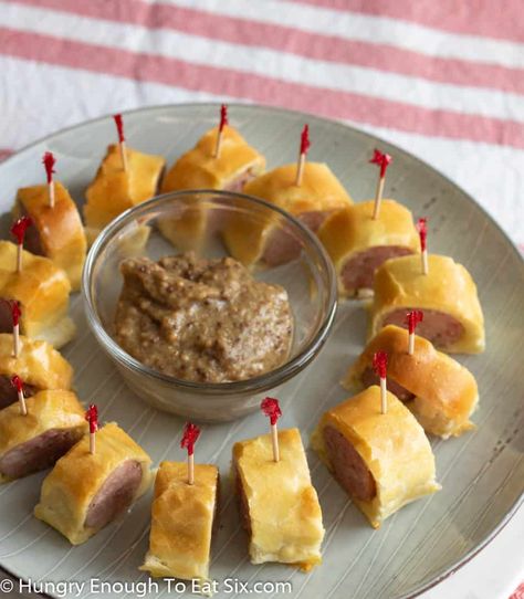 Sausage Roll Bites | Hungry Enough To Eat Six Bacon Cornbread, Sausage Bites, Toothpick Appetizers, Sausage Wrap, Freeze Sweet Potatoes, Caprese Recipes, Cocktail Sausages, Delicious Dips Recipes, Sausage Roll