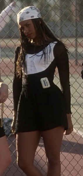 You make me want to work out. | 116 "Clueless" Outfits Ranked From Worst To Best Dionne Clueless Outfits, Black 90s Fashion, Clueless Fashion, 90s Inspired Outfits, Urban Outfitters Clothes, Clueless Outfits, 90s Fashion Outfits, Movies Outfit, 90s Outfit