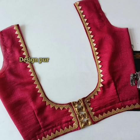 Nice Blouse Designs, Blouse Lace Designs, Blouse Degine, Choli Pattern, Silk Sarees Blouse, Ikat Blouse Designs, Patch Blouse, Lace Blouse Design, Latest Blouses